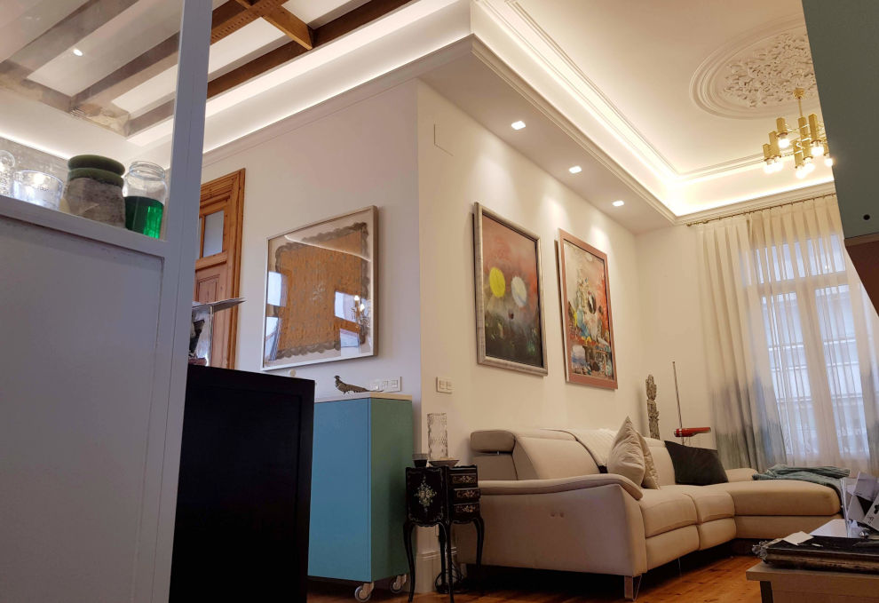 AGENTES INMOBILIARIOS CON AMPLIA EXPERIENCIA